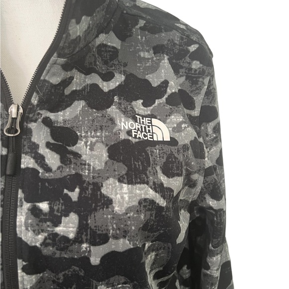 The North Face Light Weight Camo Shell Jacket - Sz L - Picture 6 of 6